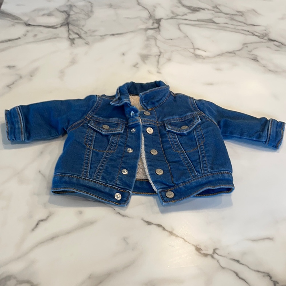 Pre-Owned Gymboree Infant Jean Jacket 0-3 Months